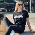 koszulka-wroclove-czarna-front.jpg