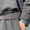 bluza-wroclove-czarna-detal-2.jpg